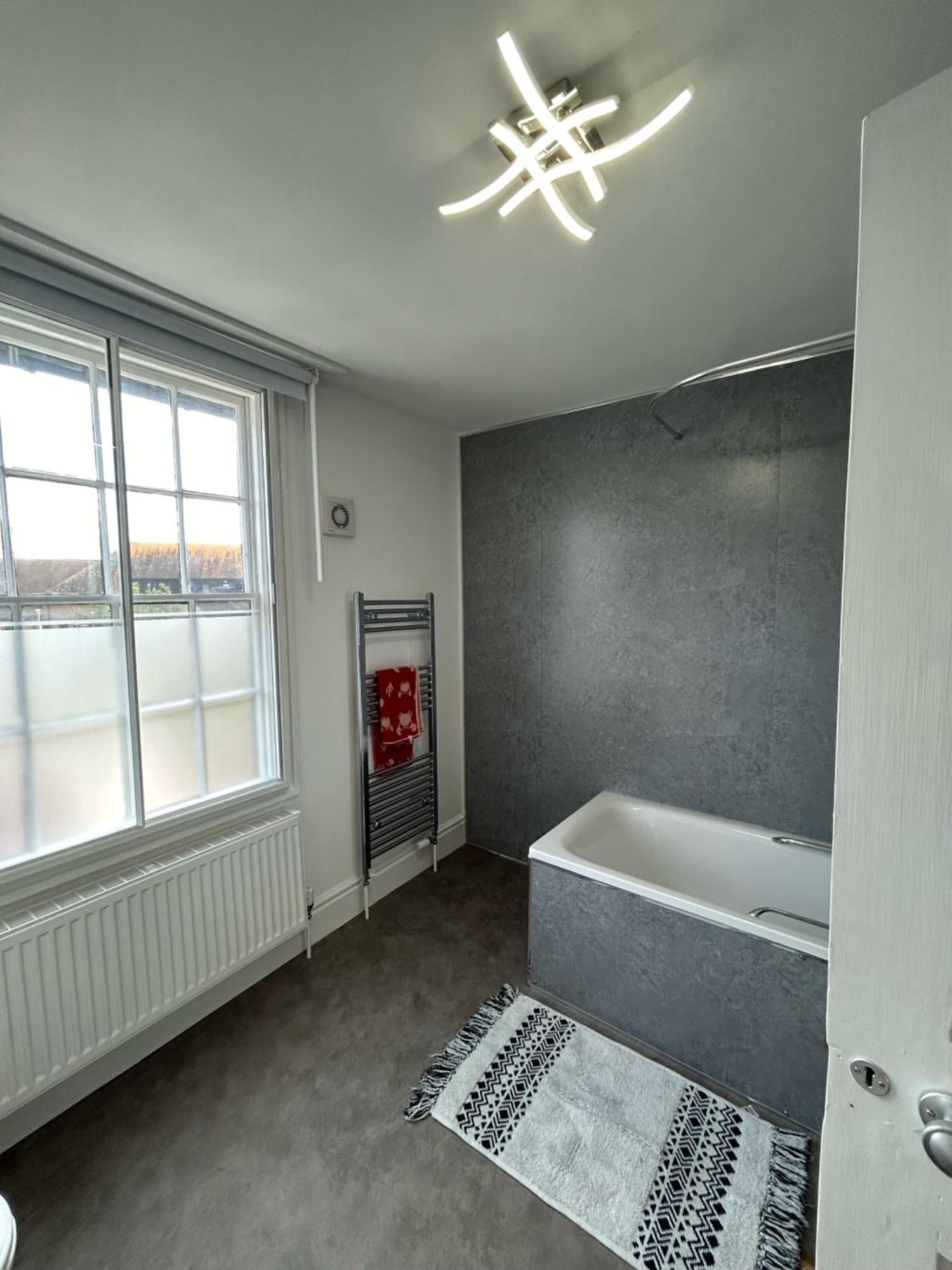 Historic Grade 2 Listed Cottage With Parking Rye Bagian luar foto